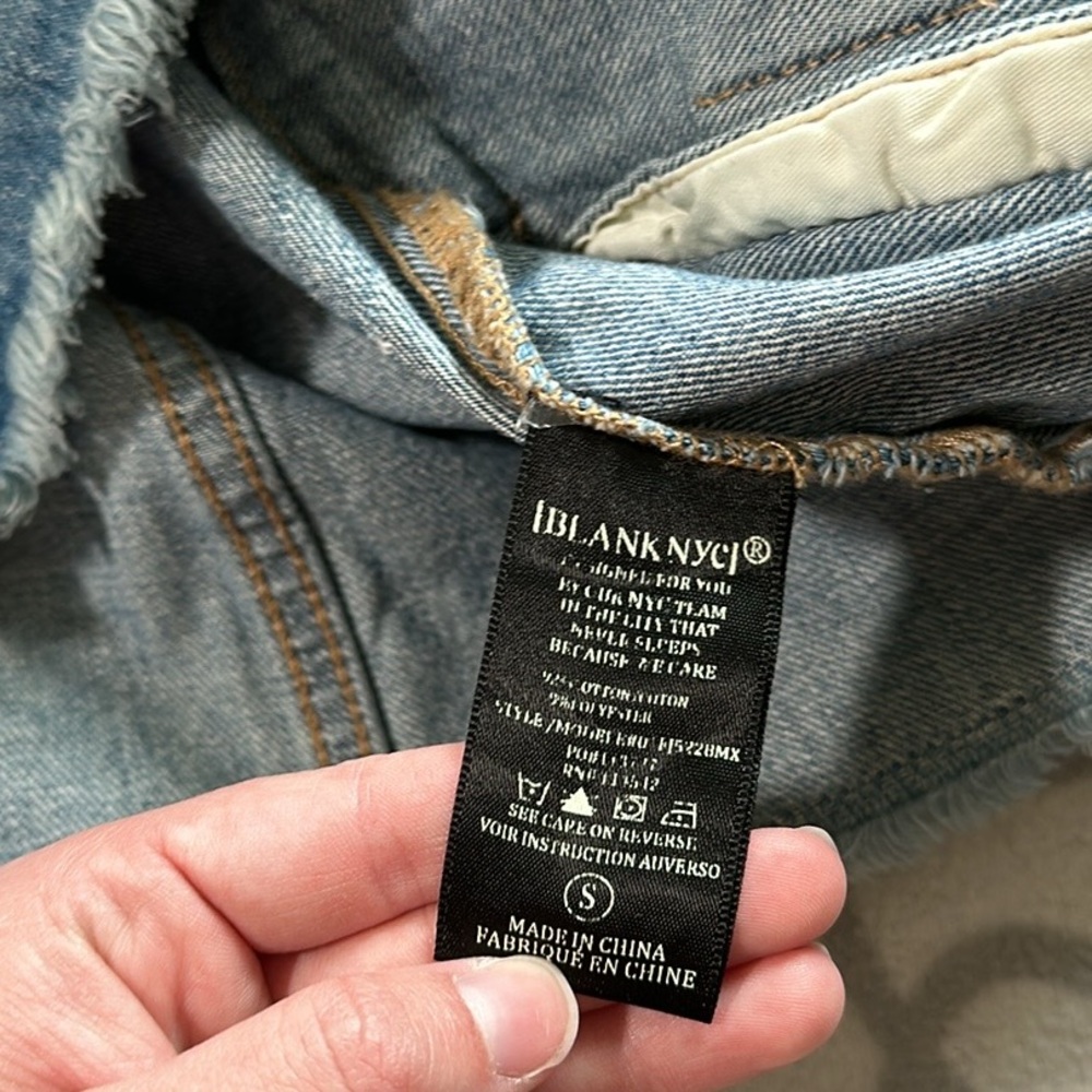 Blank NYC Distressed Jean Jacket - Picture 7 of 7